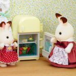ست آشپزخانه به همراه عروسک خرگوش Sylvanian Families, image 2