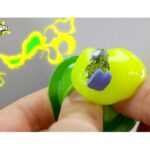 پک 3 تایی واتر اسلایم PopPops Snotz به همراه یک عروسک شانسی, image 6