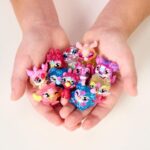مجیک میکسیز دیگ جادویی سورپرایزیMinis به همراه 9 عروسک Magic Mixlings, image 2