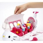 هواپیمای مسافربری Hello Kitty به همراه 3 فیگور, image 9