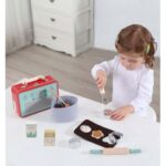 ست شیرینی‌ پزی چوبی با جعبه فلزی پیکاردو, image