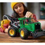 لگو تکنیک مدل ماشین حمل الوار 948L-II جان دییر (42157), image 2