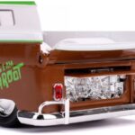 پیکاپ فلزی Volkswagen و فیگور فلزی گروت با مقیاس 1:24, image 7