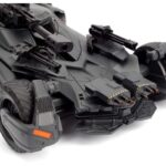 ماشین فلزی بتموبیل سری Justice League به همراه فیگور بتمن با مقیاس 1:24, image 4