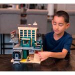 ساختمان Daily Bugle به همراه 2 فیگور Marvel, image 3