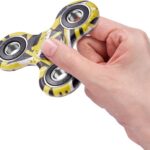 اسپینر فانتزی سه پر Antsy Lab طرح زرد و مشکی, تنوع: 8102 - Urban Geometric, image 2