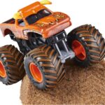 ماشین Monster Jam Dirt مدل El Toro Loco همراه با Kinetic Sand, image 6
