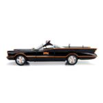 ماشین کلاسیک Batmobile و فیگورهای فلزی رابین و بتمن با مقیاس 1:18, image 10