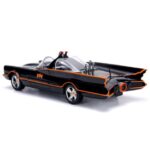 ماشین کلاسیک Batmobile و فیگورهای فلزی رابین و بتمن با مقیاس 1:18, image 11