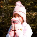 دستکش و کلاه بافت صورتی طرحدار Intersport, image