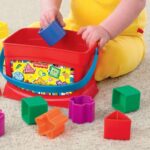 بازی آموزشی جعبه‌ی جایگذاری اشکال (Fisher Price), image 5