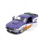 ماشین فلزی مدل 1970 Ford Mustang Boss 429 و فیگور فلزی جوکر با مقیاس 1:32, image 4