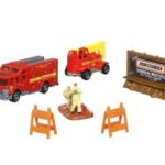 پک تریلر و ماشین آتشنشانی Match Box سری Hitch and Haul مدل Hazard Squad, تنوع: H1235-Hazard Squad, image 2