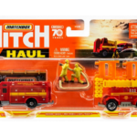 پک تریلر و ماشین آتشنشانی Match Box سری Hitch and Haul مدل Hazard Squad, تنوع: H1235-Hazard Squad, image