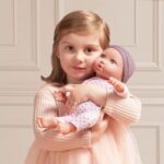 عروسک نوزاد 35 سانتی LullaBaby با لباس یاسی خال خالی, image 2