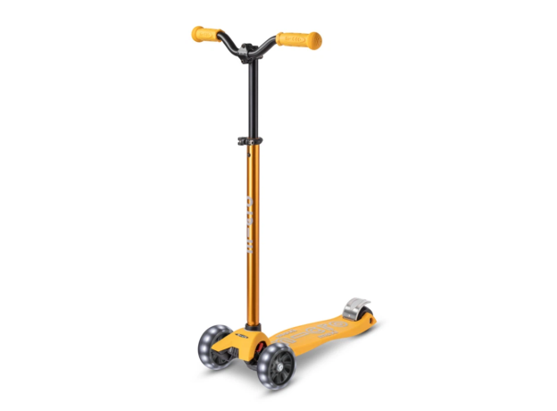 اسکوتر مکسی دلوکس پرو Micro با چرخ های چراغ دار مدل زرد آفتابی, تنوع: MMD041-Yellow, image