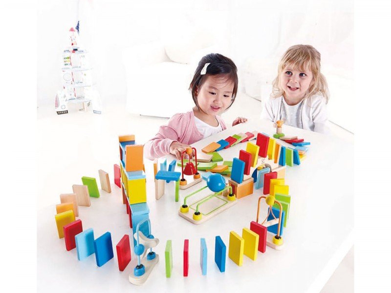 دومینو چوبی کودک Dynamo Dominoes hape کدE1042