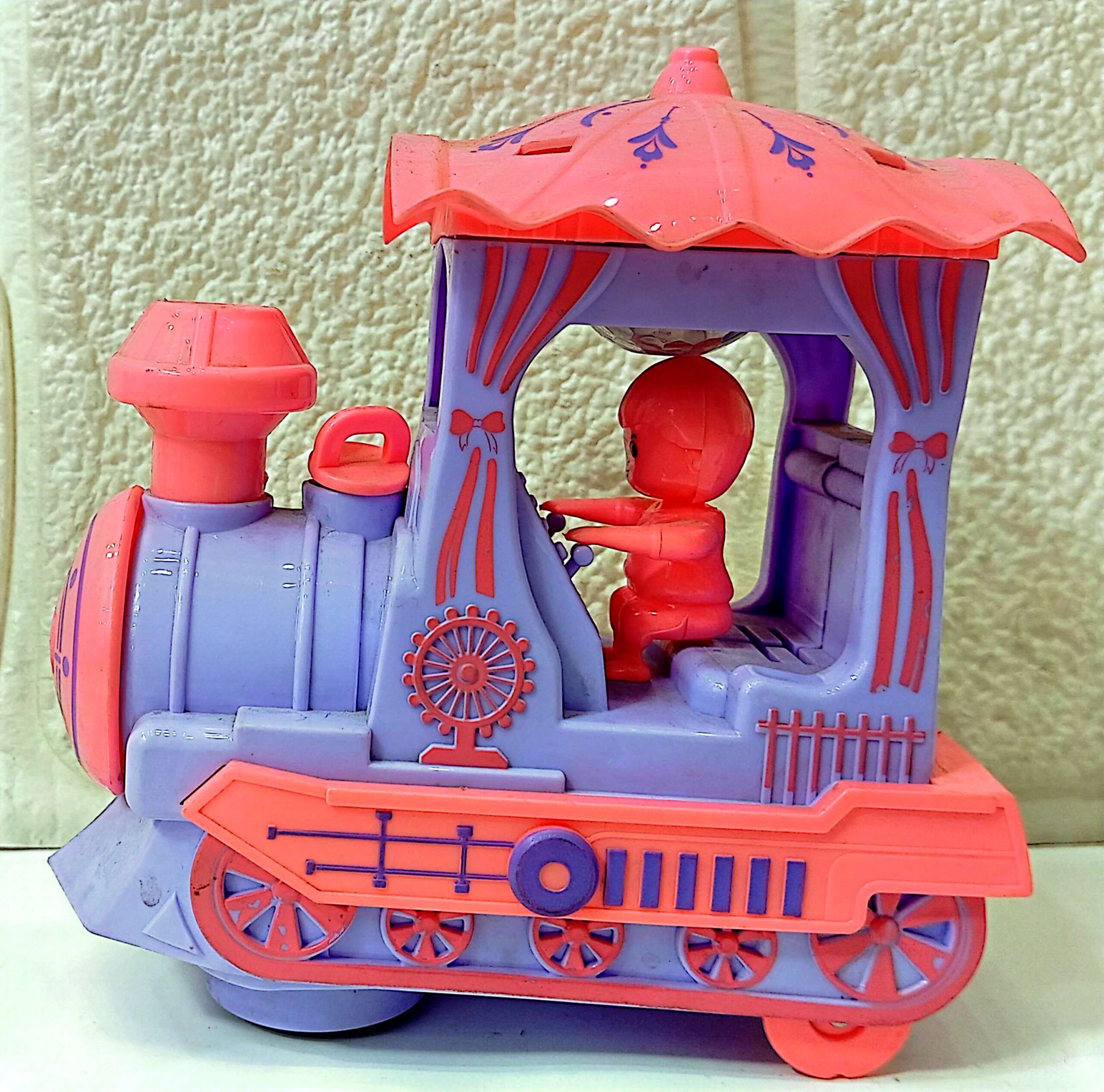 قطار موزیکال بنفش - کد 163-169